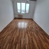 Titan, Metrou 1 Decembrie 1918